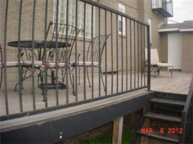 1122 N Zang Boulevard 201, Dallas, TX 75203