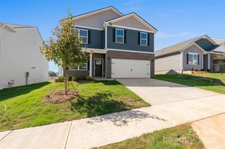31 Woodvale Drive, Waynesville, NC 28786