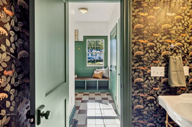 304 Bridge Ave, Murfreesboro, TN 37129