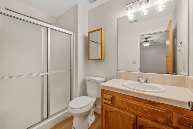 2215 E Myrtle Court, Visalia, CA 93292