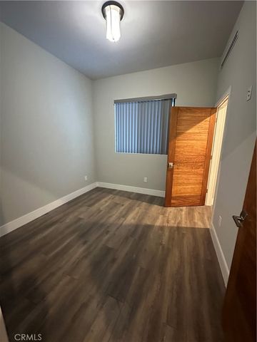 330 Salem Street 102, Glendale, CA 91203