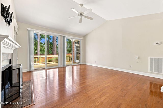 140 Lighthorse Circle, Aberdeen, NC 28315