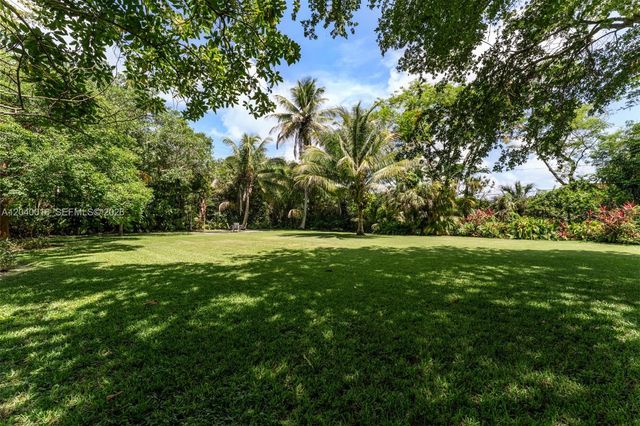 11100 SW 67th Avenue, Pinecrest, FL 33156