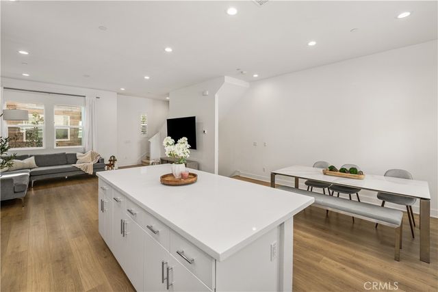 935 E Mason Lane 52, Anaheim, CA 92805