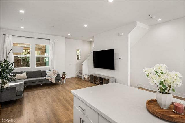 935 E Mason Lane 52, Anaheim, CA 92805