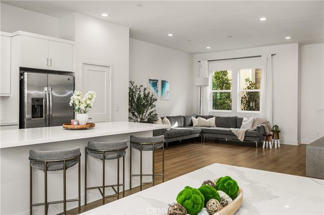 935 E Mason Lane 52, Anaheim, CA 92805