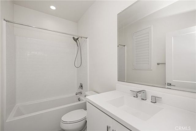 935 E Mason Lane 52, Anaheim, CA 92805