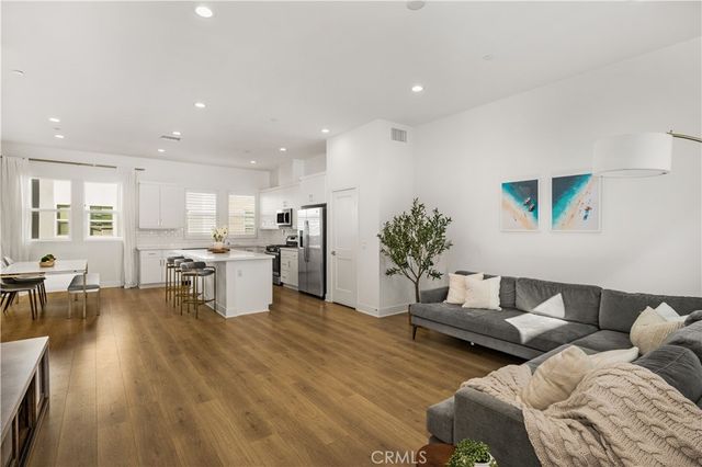 935 E Mason Lane 52, Anaheim, CA 92805