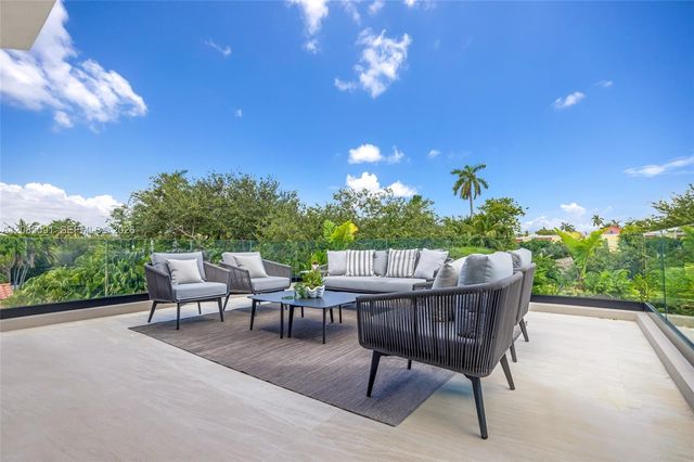4940 Cherokee Avenue, Miami Beach, FL 33140