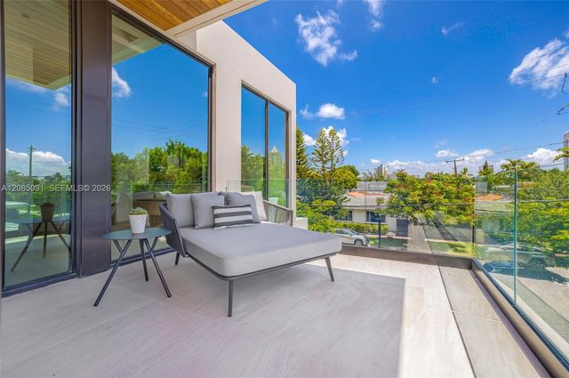 4940 Cherokee Avenue, Miami Beach, FL 33140