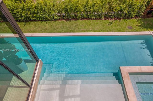 4940 Cherokee Avenue, Miami Beach, FL 33140