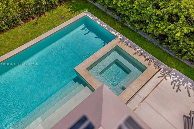 4940 Cherokee Avenue, Miami Beach, FL 33140