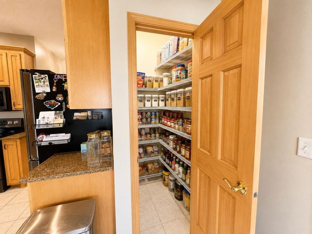 13904 Shoreside Court, Savage, MN 55378