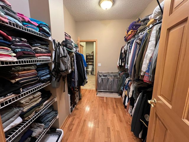 13904 Shoreside Court, Savage, MN 55378