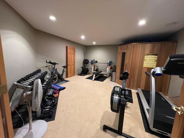 13904 Shoreside Court, Savage, MN 55378