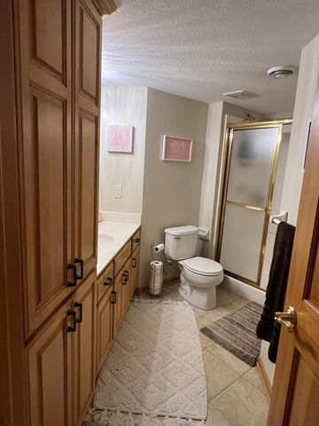 13904 Shoreside Court, Savage, MN 55378
