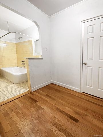 3017 Riverdale Avenue 2H, Bronx, NY 10463