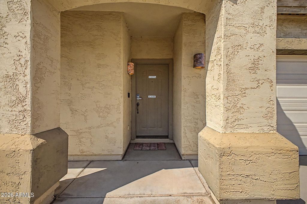 30381 N DESERT WILLOW Boulevard, San Tan Valley, AZ 85143 — photo 4