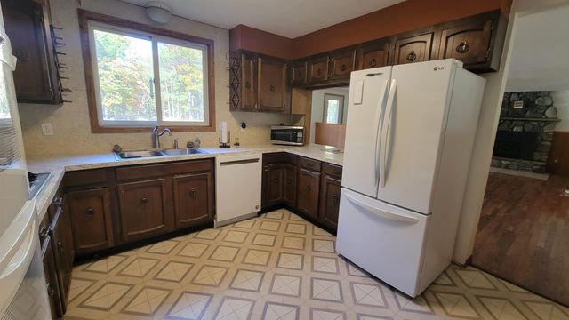 2152 Bissonette Road, Oscoda, MI 48750