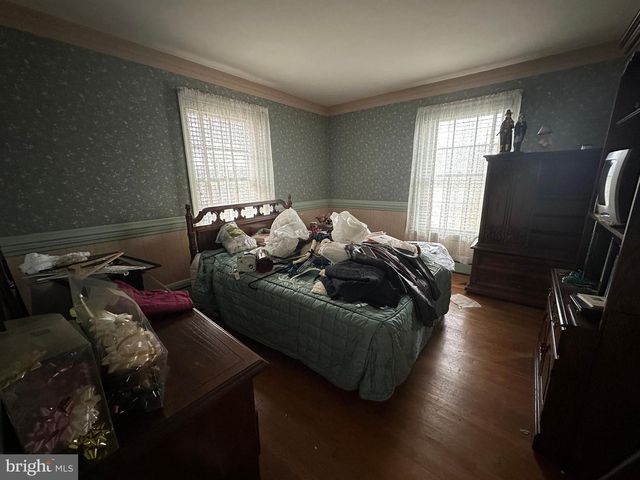 560 E BALTIMORE STREET, Greencastle, PA 17225