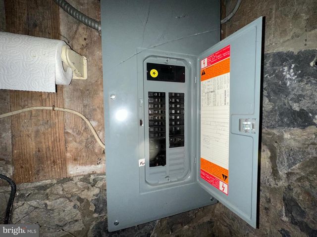 560 E BALTIMORE STREET, Greencastle, PA 17225