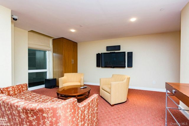 640 W 237th Street 10C, Bronx, NY 10463