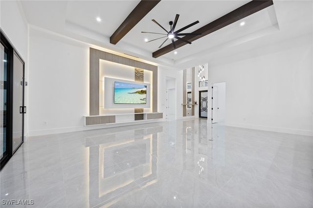 109 NE 5th TER, Cape Coral, FL 33909