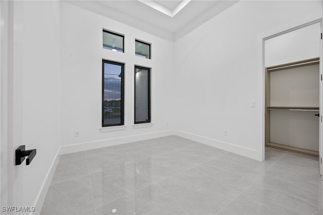 109 NE 5th TER, Cape Coral, FL 33909