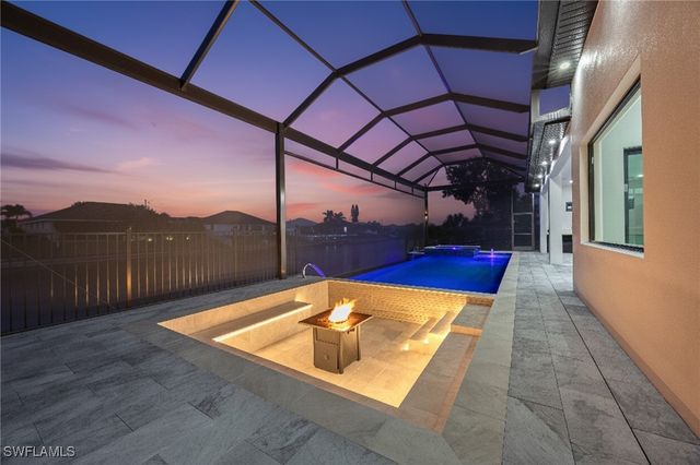 109 NE 5th TER, Cape Coral, FL 33909