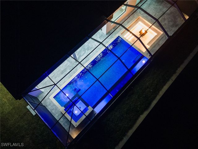 109 NE 5th TER, Cape Coral, FL 33909