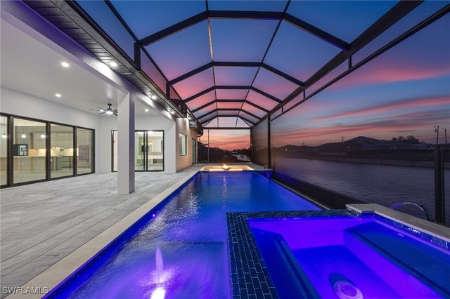 109 NE 5th TER, Cape Coral, FL 33909