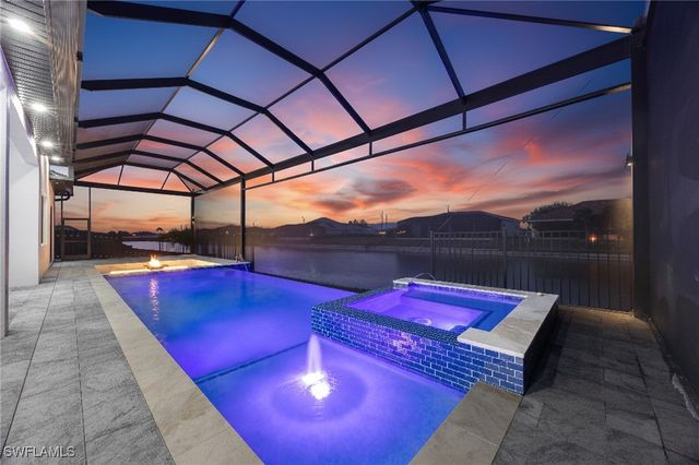 109 NE 5th TER, Cape Coral, FL 33909