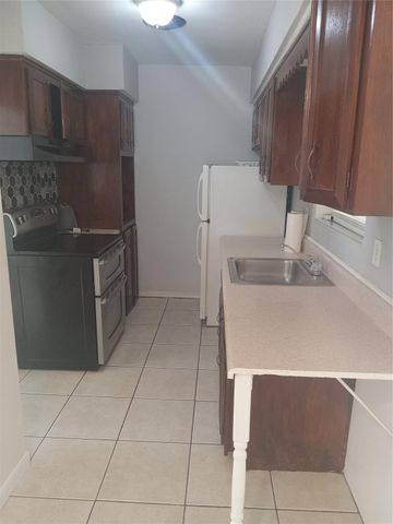 2901 Jackson Street 9, Hollywood, FL 33020