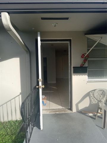 2901 Jackson Street 9, Hollywood, FL 33020