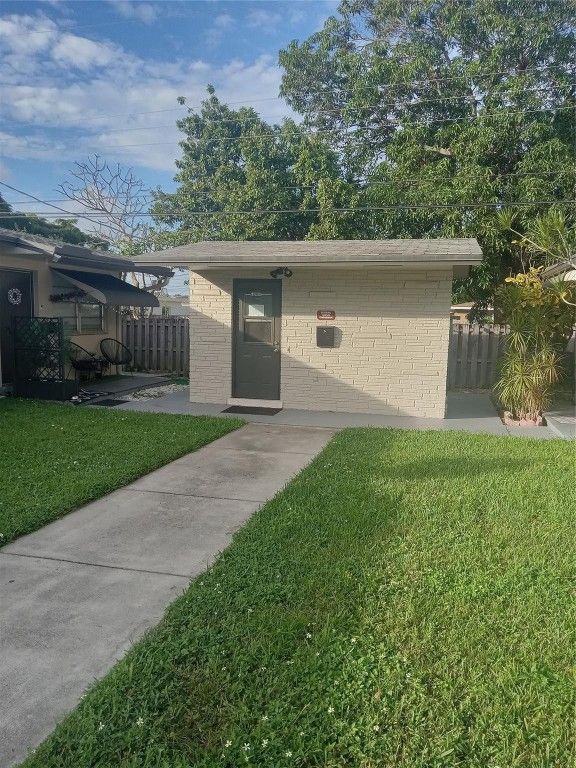 2901 Jackson Street 9, Hollywood, FL 33020