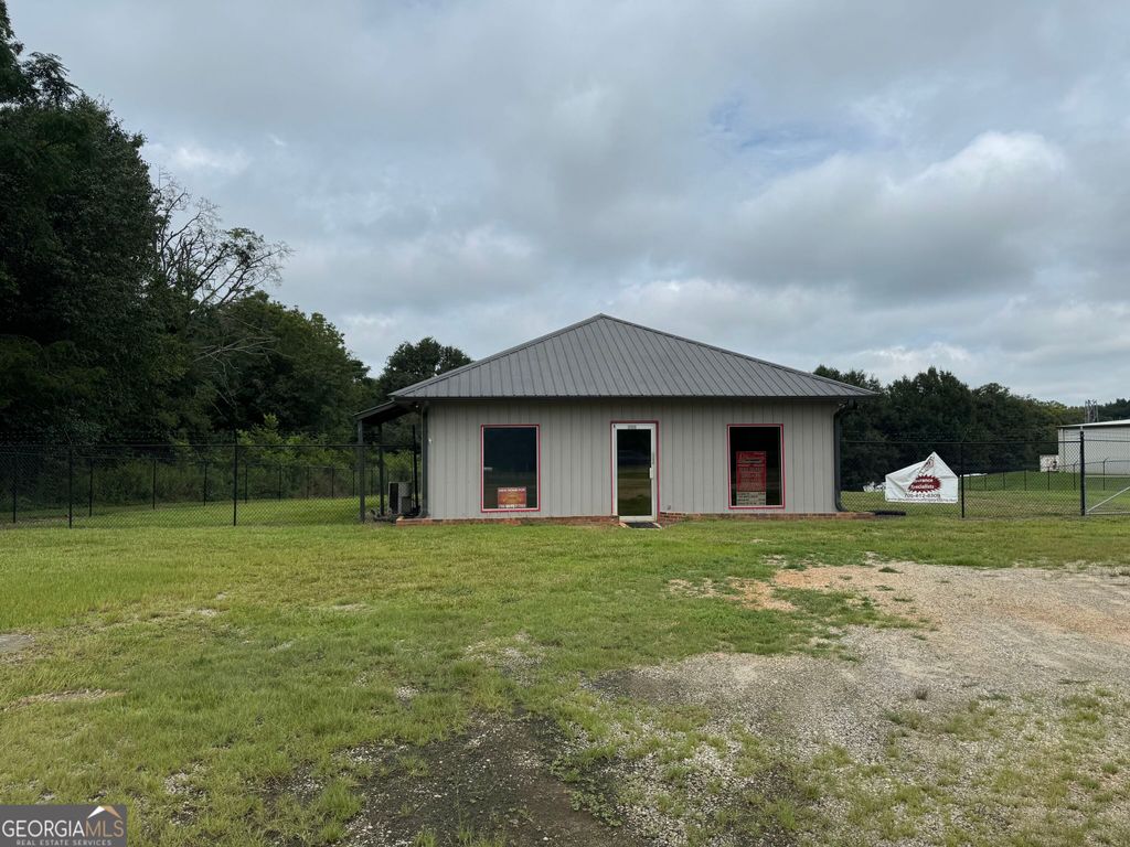 330 Concrete Road, Lavonia, GA 30553 — photo 4