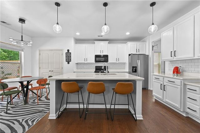 4576 Water Mill Drive, Buford, GA 30519