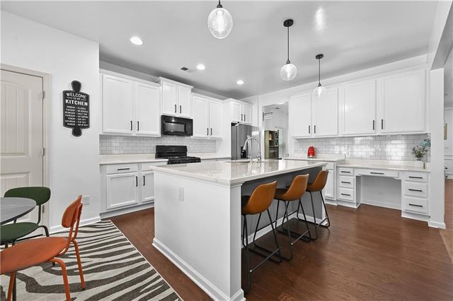 4576 Water Mill Drive, Buford, GA 30519