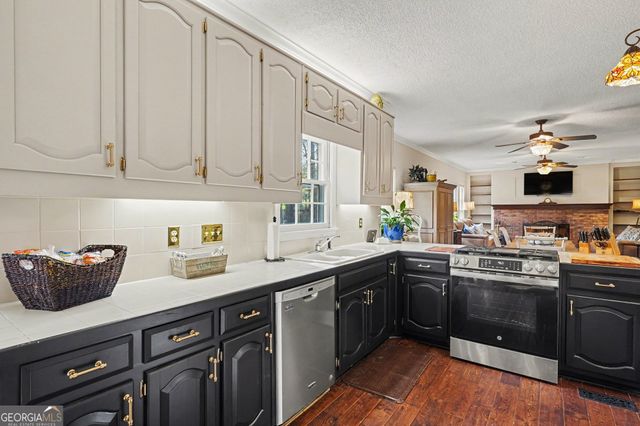 105 Tiffany Court, Locust Grove, GA 30248