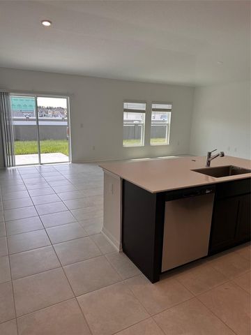 429 SINGING SANDS CIRCLE, Lake Wales, FL 33859