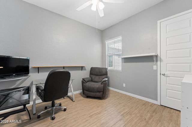 9829 E THISTLE Avenue, Mesa, AZ 85212