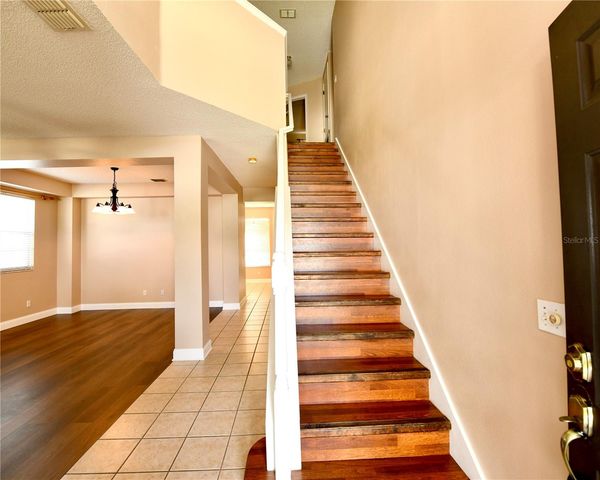 812 JADE FOREST AVENUE, Orlando, FL 32828