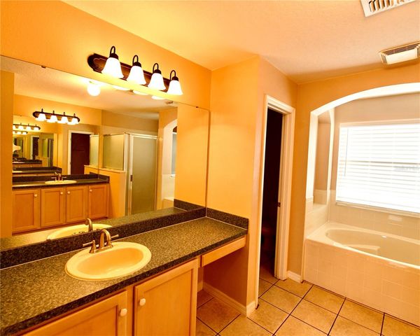 812 JADE FOREST AVENUE, Orlando, FL 32828