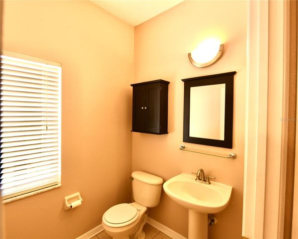 812 JADE FOREST AVENUE, Orlando, FL 32828