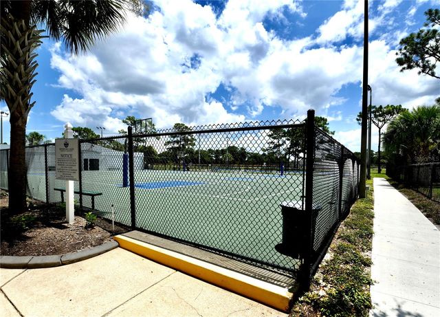 812 JADE FOREST AVENUE, Orlando, FL 32828
