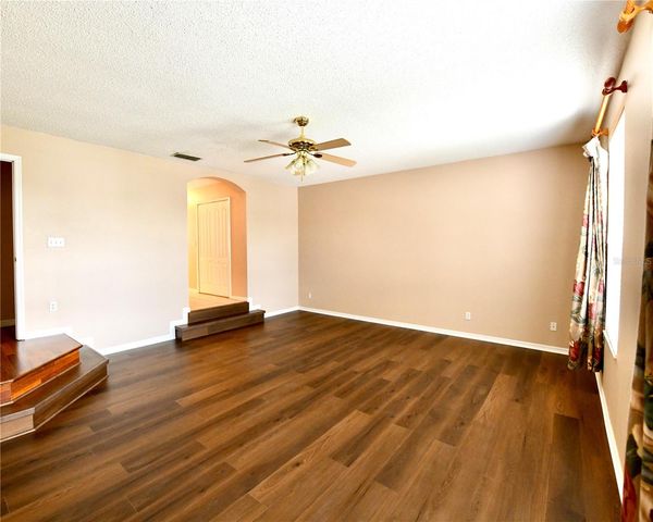 812 JADE FOREST AVENUE, Orlando, FL 32828