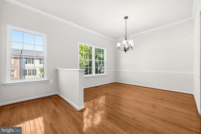 414 GINKGO TER NE, Leesburg, VA 20176
