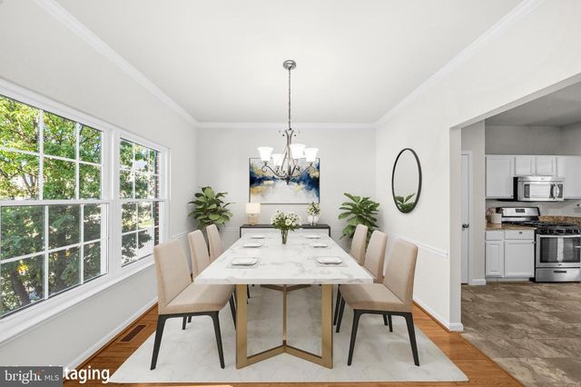 414 GINKGO TER NE, Leesburg, VA 20176