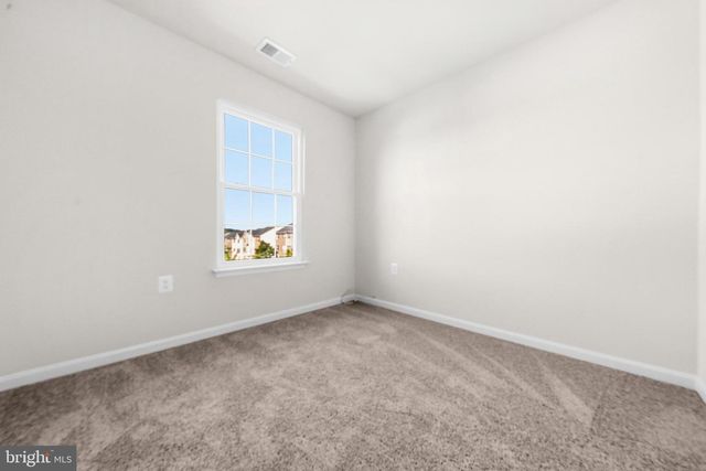 414 GINKGO TER NE, Leesburg, VA 20176