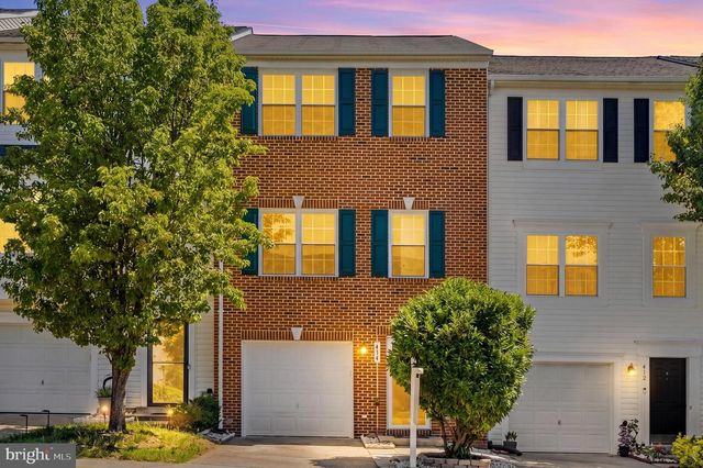 414 GINKGO TER NE, Leesburg, VA 20176